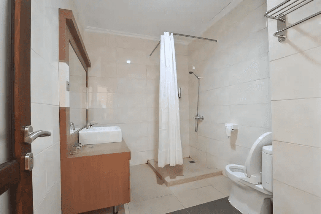 Bathroom - Superior