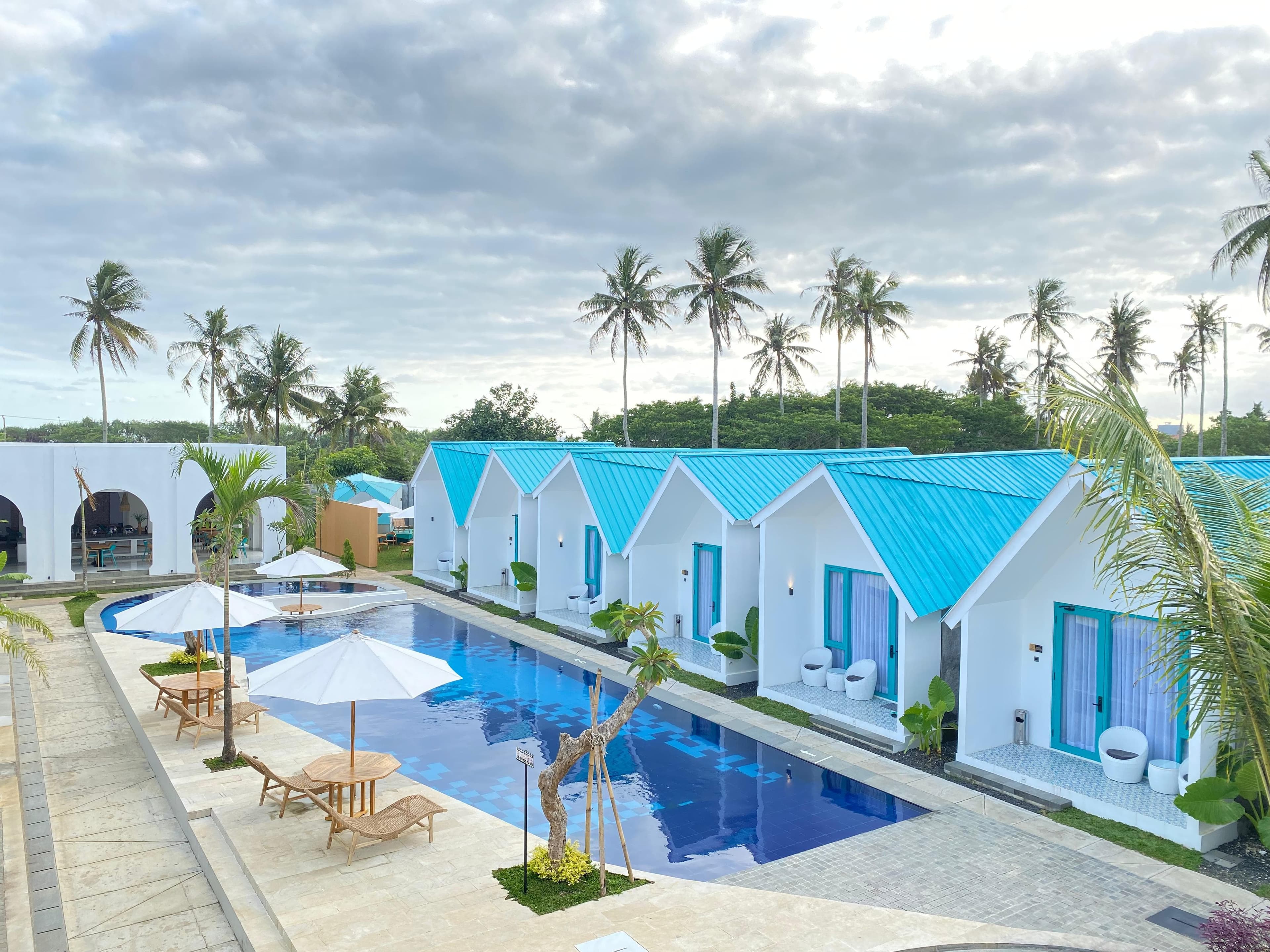 Pool - Cabinite