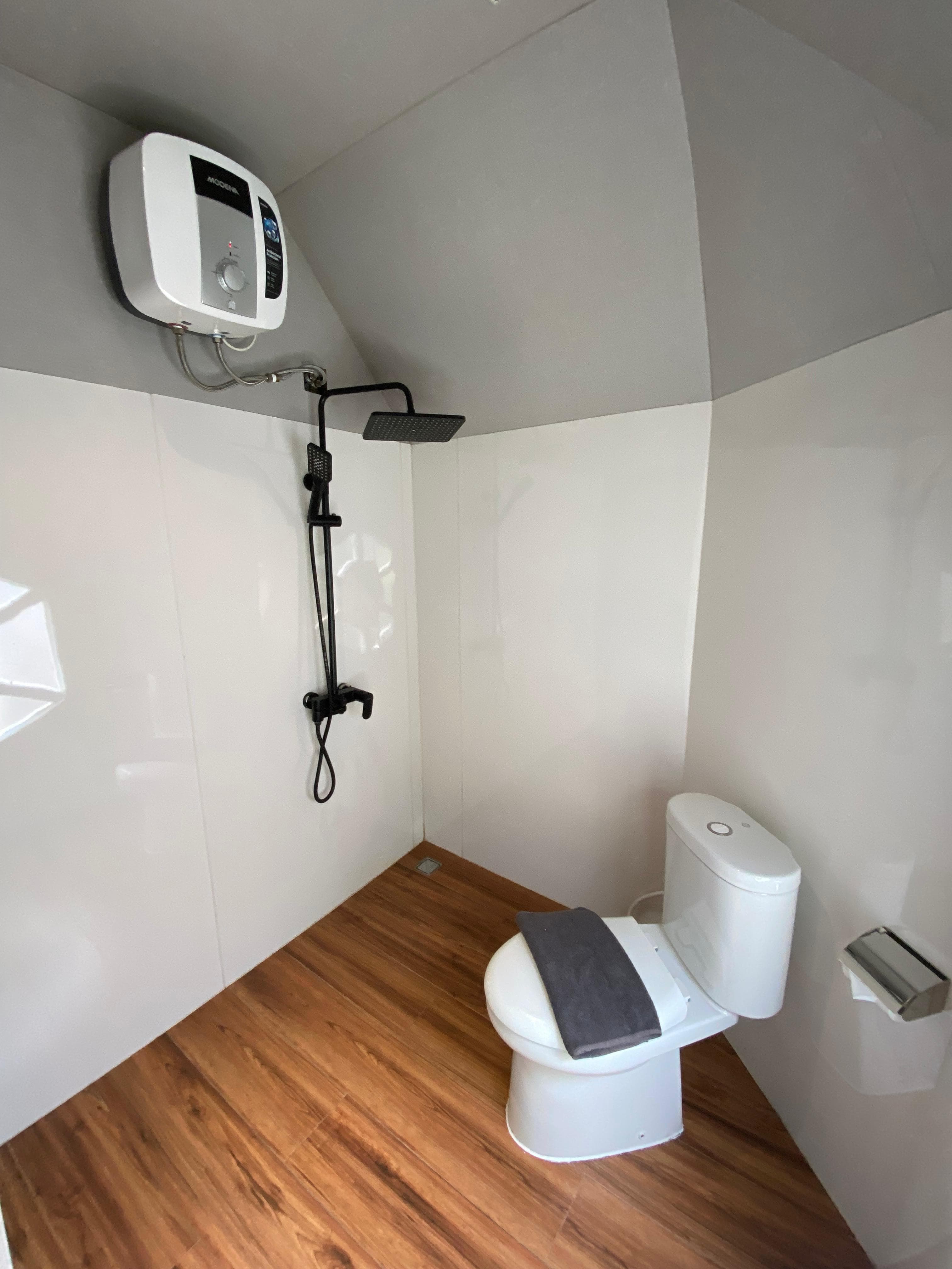 Bathroom - Suite Cabinite